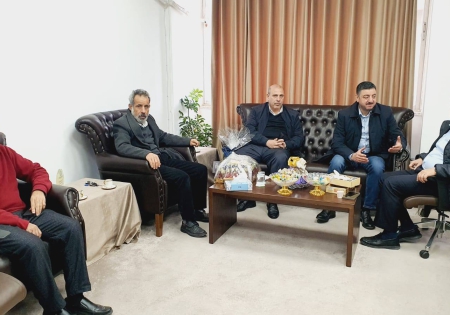 Director of the Center for Sustainable Development Studies Receives President of Irbid Chamber of Industry